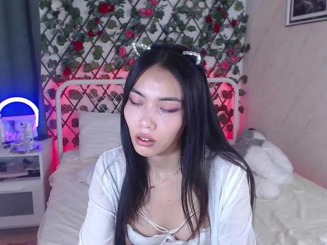 Theamoonn on BongaCams 