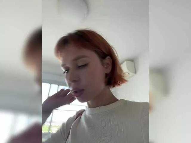 Freechat thechloee on BongaCams