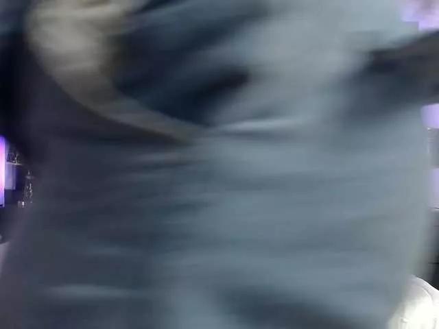 Tiffany-Baker on BongaCams 