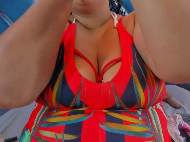 tiffanymiller1 on BongaCams