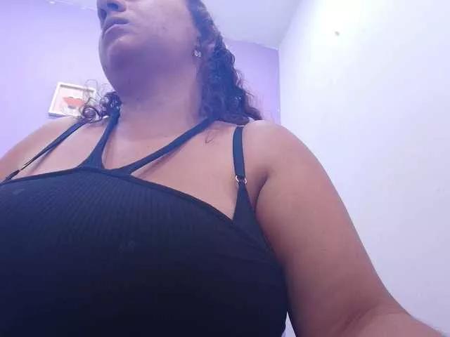 tinkerbell- on BongaCams 