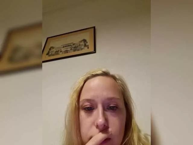 TrishaCute on BongaCams