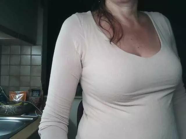 Freechat UllimOhi on BongaCams