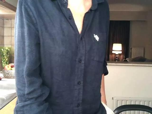 Freechat UllimOhi on BongaCams