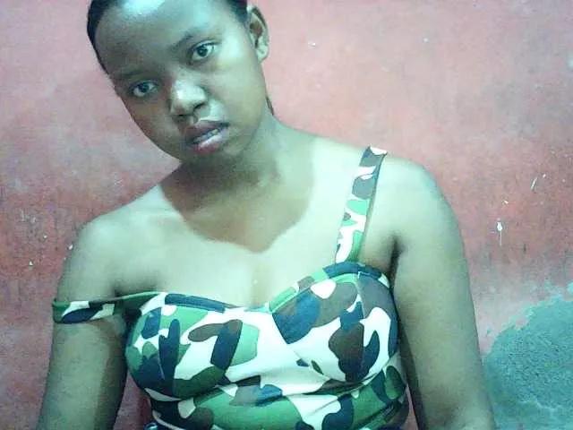 valeria223 on BongaCams