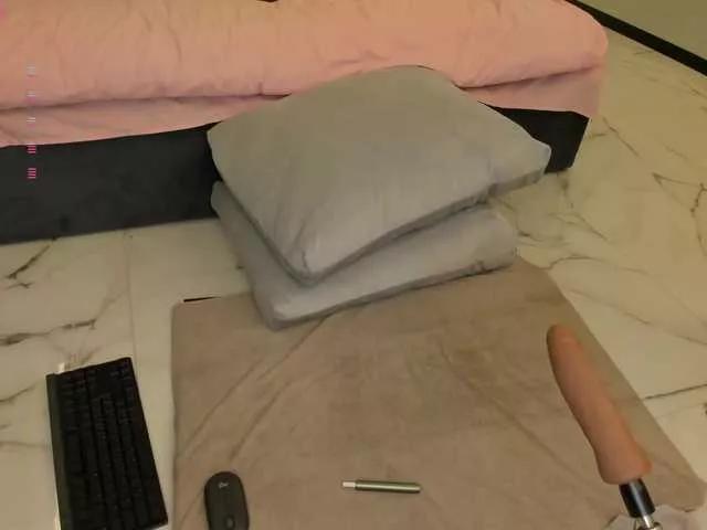 victoria-d-minds on BongaCams 