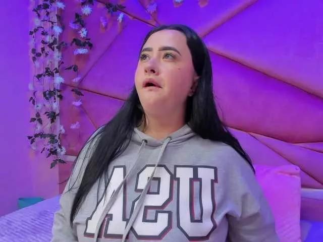 Offline VictoriaRossy on BongaCams