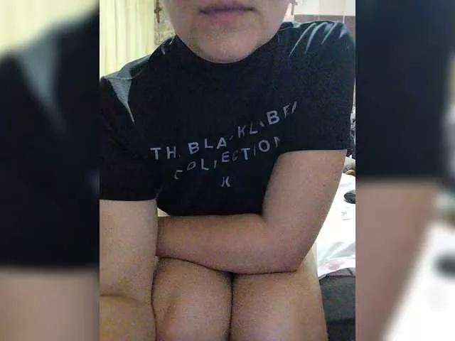 Offline Vikki-vik on BongaCams