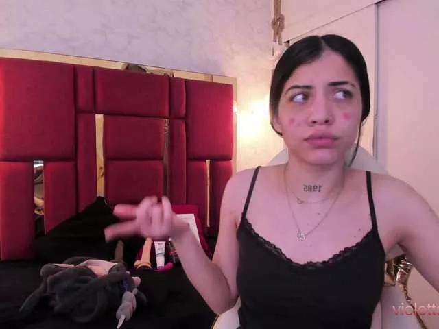 Offline violetsmith on BongaCams