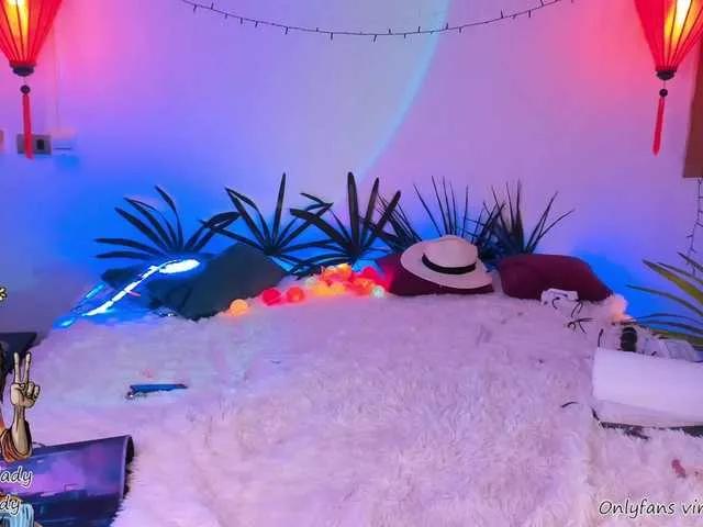 virtual-lady on BongaCams 