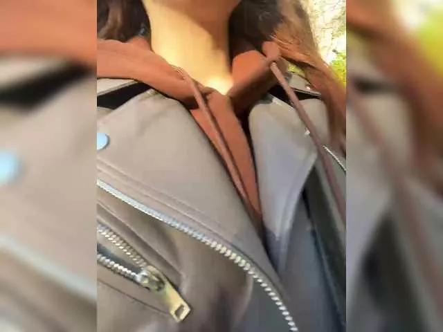 Amazing Vishenka69 wants you to fuck her body now Vishenka69 from BongaCams