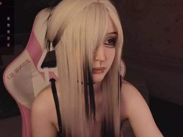 whispell on BongaCams 
