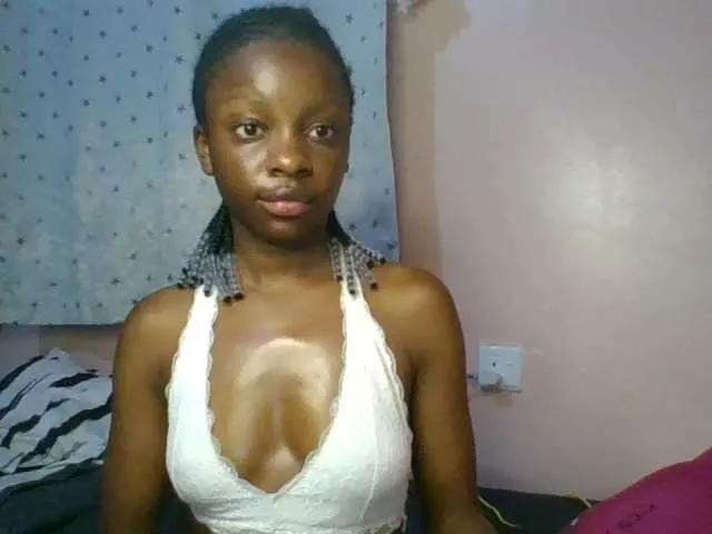 Xoxoteshy on BongaCams 