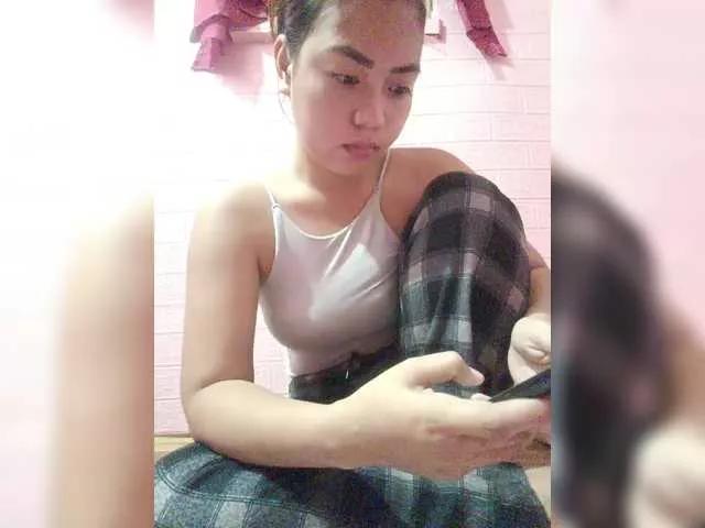 Offline XXhornywetprincess99XX on BongaCams