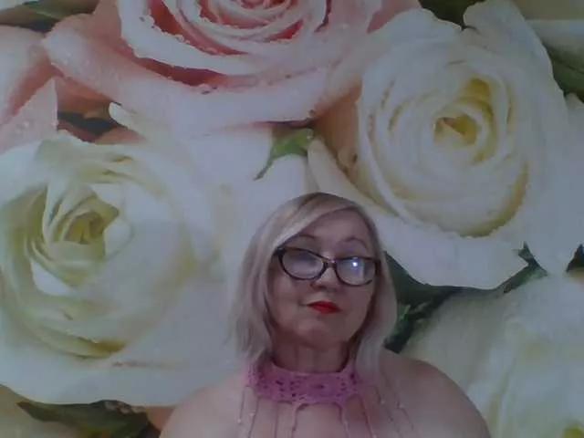yakameliya on BongaCams 