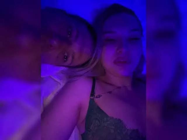 YANROM26dWM on BongaCams 