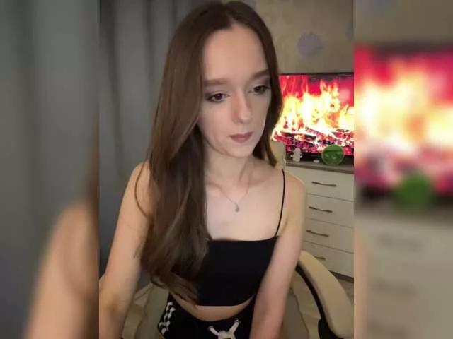 Freechat ymnichka on BongaCams