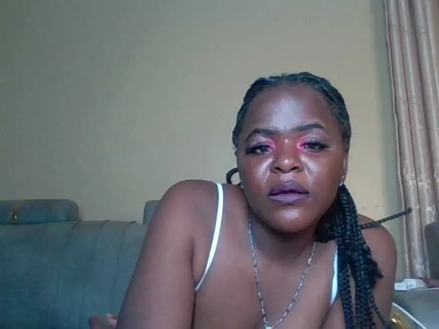 yuminahazel on BongaCams