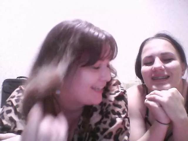 Watch BongaCams's Yxoooeiy Yxoooeiy from BongaCams