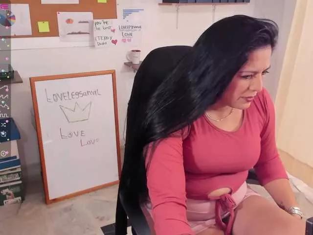 ZahiraChannel on BongaCams 