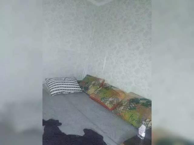 ZlataGoldie on BongaCams 