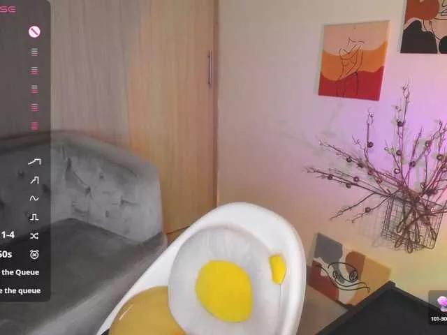 Offline Zoebolton1 on BongaCams