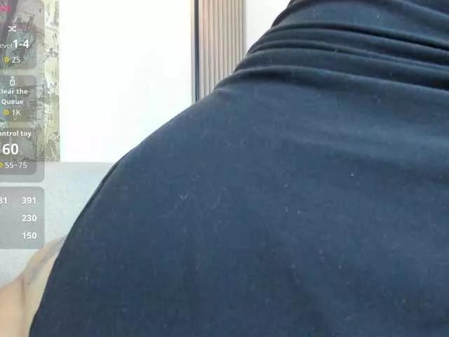 Offline zully-arabb on BongaCams