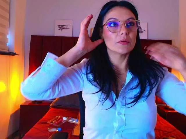 Zuzana21 on BongaCams 