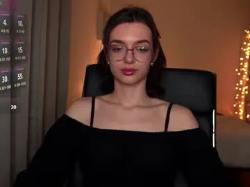 0_perfect_imperfection_0 — hey guys, welcome:) lets have fun! goal: take off bra under top  #lovense #young #skinny  #slim  #brunette [666 tokens remaining]