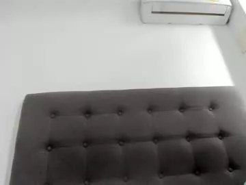 11inchesblackcock on Chaturbate 