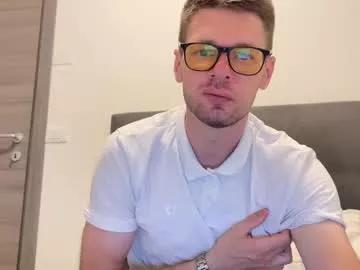 2017ssseeexxx on Chaturbate