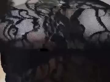 Freechat _iuiu_ on Chaturbate