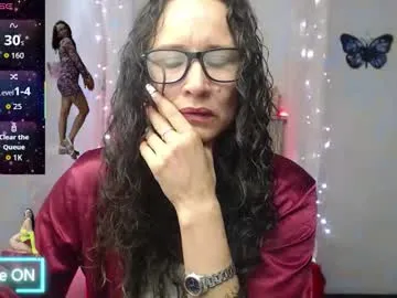 _laflaka2024 — GOAL: show tits [20 tokens remaining] welcome! , make me vibrate and happy valentine's day  #smoke #mature #lovense #bigass #milf