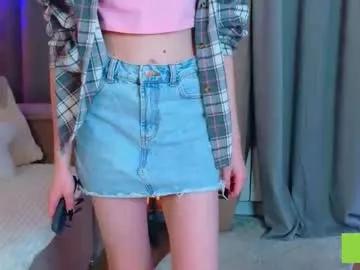 Watch _starshine, she wants to masturbate for you _starshine from Chaturbate