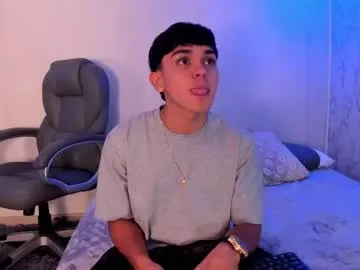 _taylorblack on Chaturbate