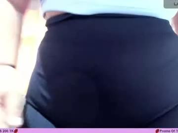 Freechat alaiasmile_ on Chaturbate