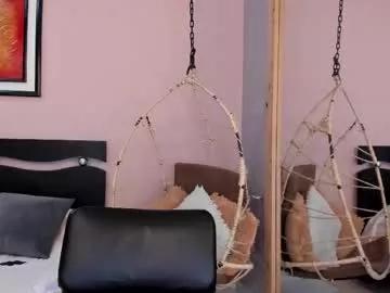 Freechat alaiasmile_ on Chaturbate