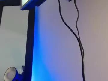 alan_muscle on Chaturbate