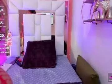 Freechat alanna_hot3 on Chaturbate