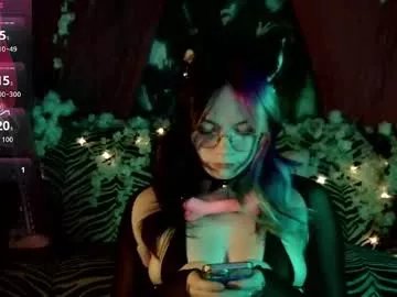 aleenachexxx on Chaturbate 