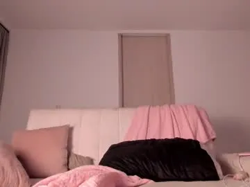 alejandraaa_ on Chaturbate