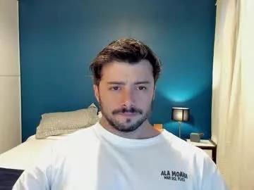 alexanderjaz on Chaturbate