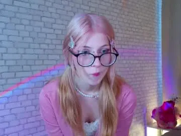 alicedews — air kiss | Its my first day here | #new #shy #18 #teen #skinny [0 tokens remaining]