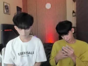 alluring_alpha from Chaturbate