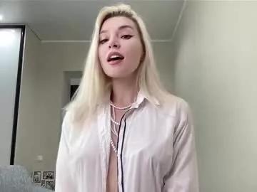 Freechat amazingkelly on Chaturbate