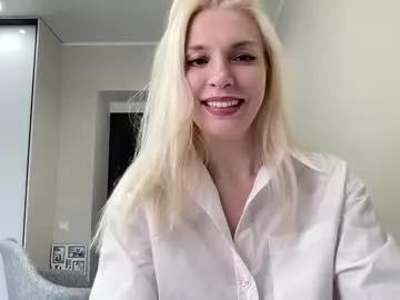 Freechat amazingkelly on Chaturbate