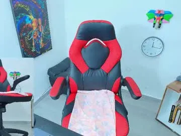 amba_rosee1 — GOAL: Show boobs [13 tokens remaining] Welcome to my room! Are you ready to make me hot? make  moan favorite patterns 15/155/1555/105/69/38  #office #ebony #pantyhose #squirt #bbw