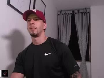 andrew_mathe from Chaturbate