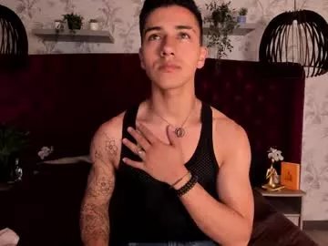Freechat andyjoy_ on Chaturbate