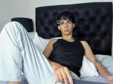 andyxibrat on Chaturbate